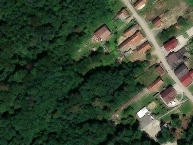 Haus 1554 m2, Donje Ladanje, Parzelle Nr. 1846 - Satellitenbild