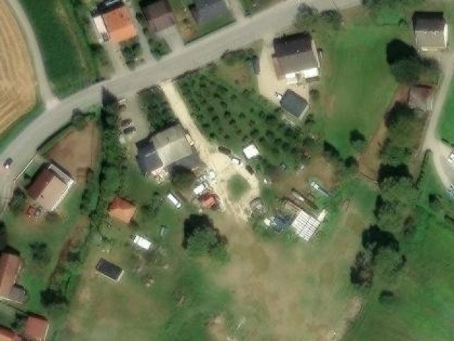 Haus 3950 m2, Gornja Pacetina, Parzelle Nr. 1002 - Satellitenbild