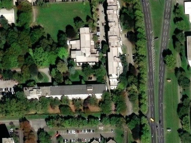 Commercial premises 4552 m2, Zaprudski Otok, parcel 875/9 - satellite image