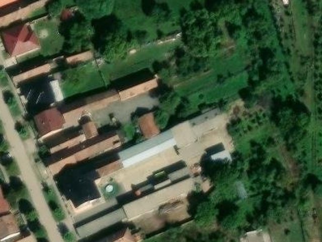 Haus 663 m2, Nustar, Parzelle Nr. 258/2 - Satellitenbild