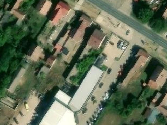 Haus 720 m2, Mirkovci, Parzelle Nr. 922/2 - Satellitenbild