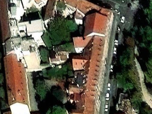 Haus 482 m2, Centar, Parzelle Nr. 1915/1 - Satellitenbild