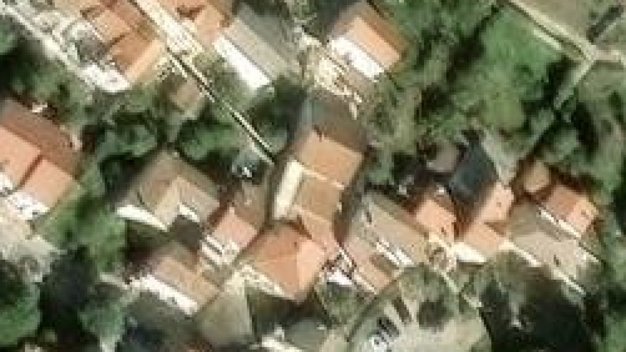 Haus, Mali Losinj-Grad, Parzelle Nr. 2448/1 - Satellitenbild der Parzelle