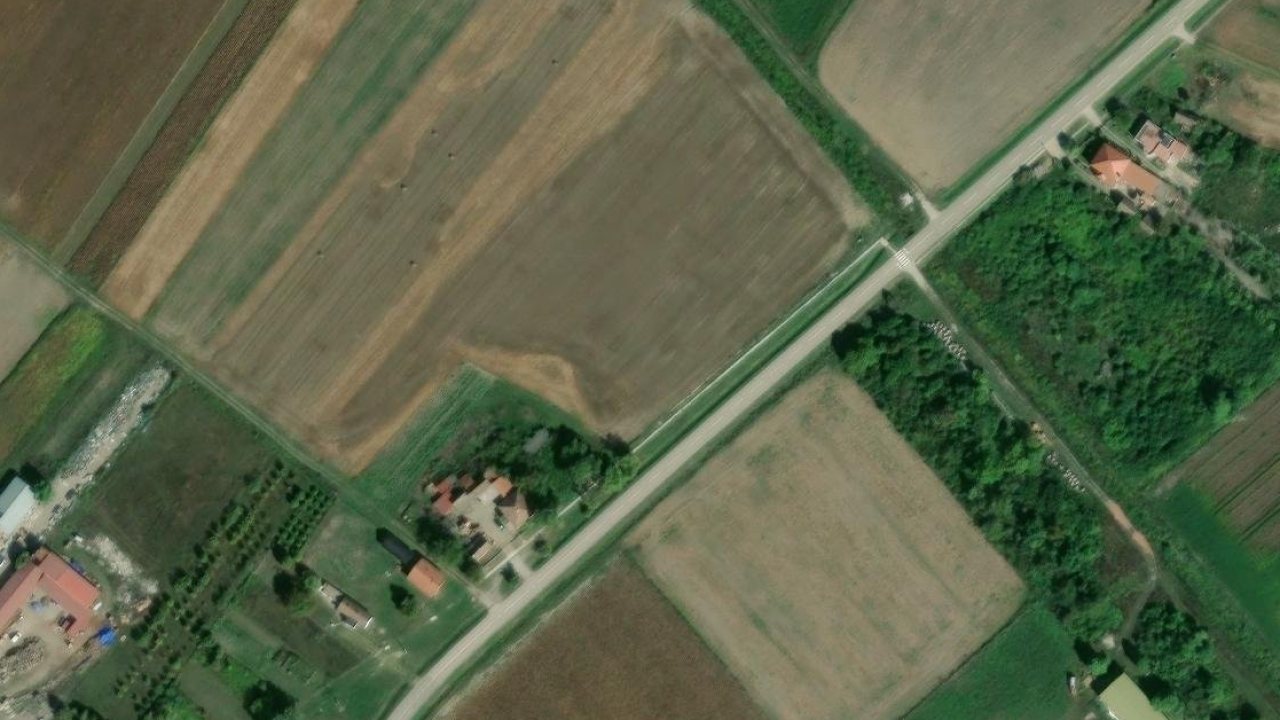Haus 6940 m2, Mirkovci, Parzelle Nr. 1798 - Satellitenbild der Parzelle
