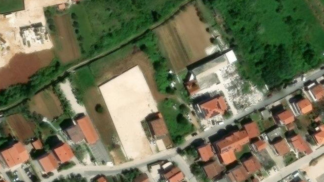 Land 1743 m2, Crno, parcel no. 3705/1 - satellite image of the parcel