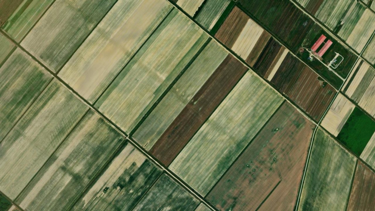 Land 222036 m2, Kupinec, parcel no. 6697/1 - satellite image of the parcel