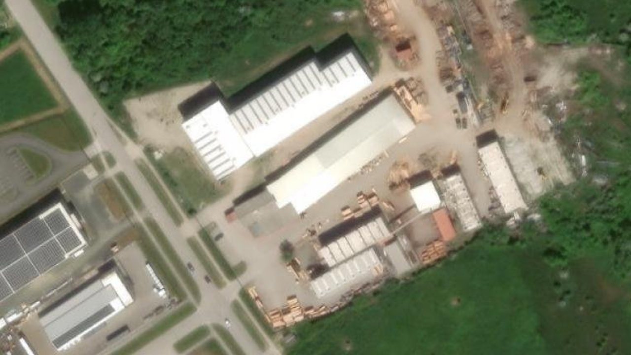 Gewerberäume 4811 m2, Nedelisce, Parzelle Nr. 1645 - Satellitenbild der Parzelle