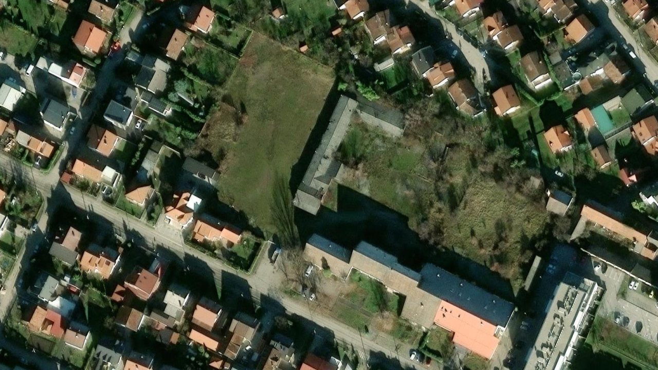 Land 897 m2, Kurilovec Novi, parcel no. 2042/1 - satellite image of the parcel