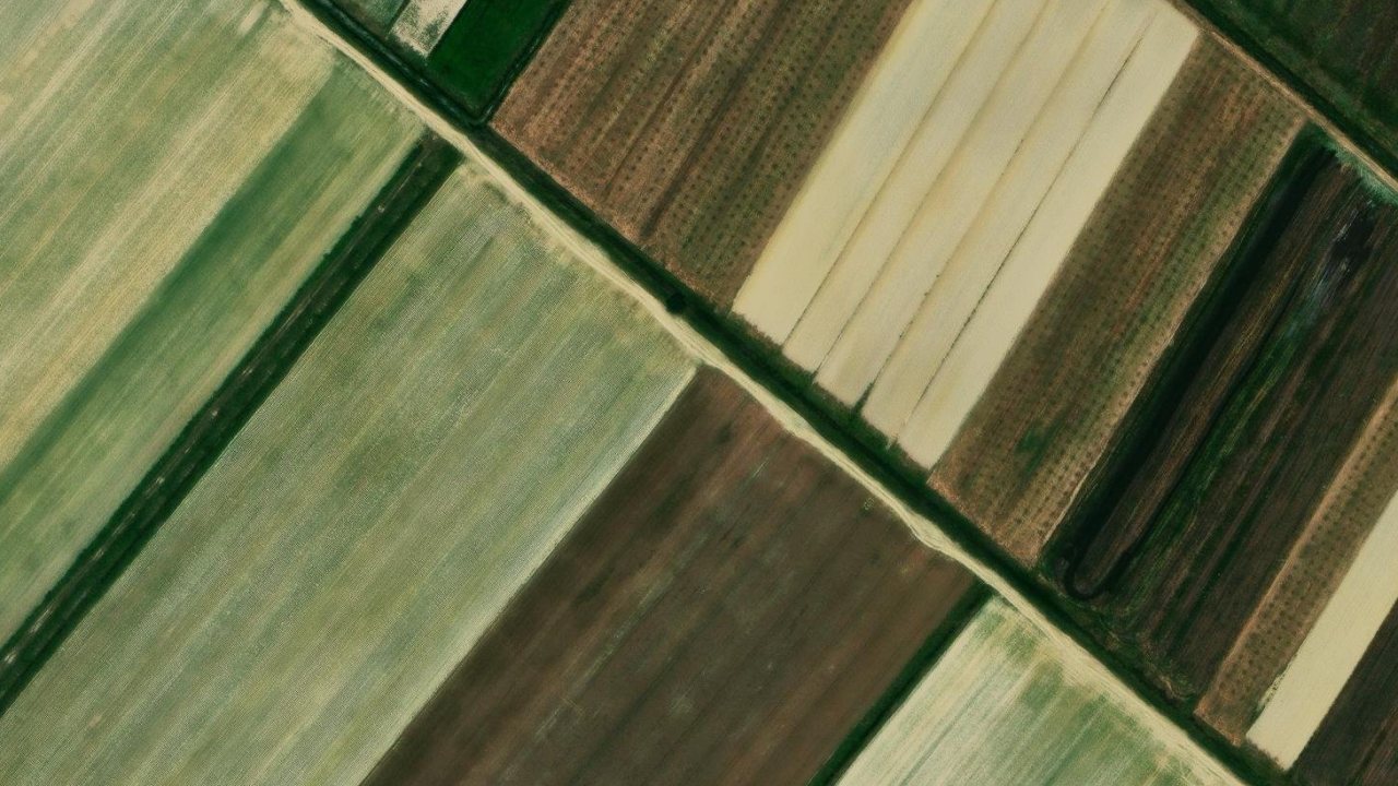 Land 6618 m2, Kupinec, parcel 6697/2 - satellite image of the parcel