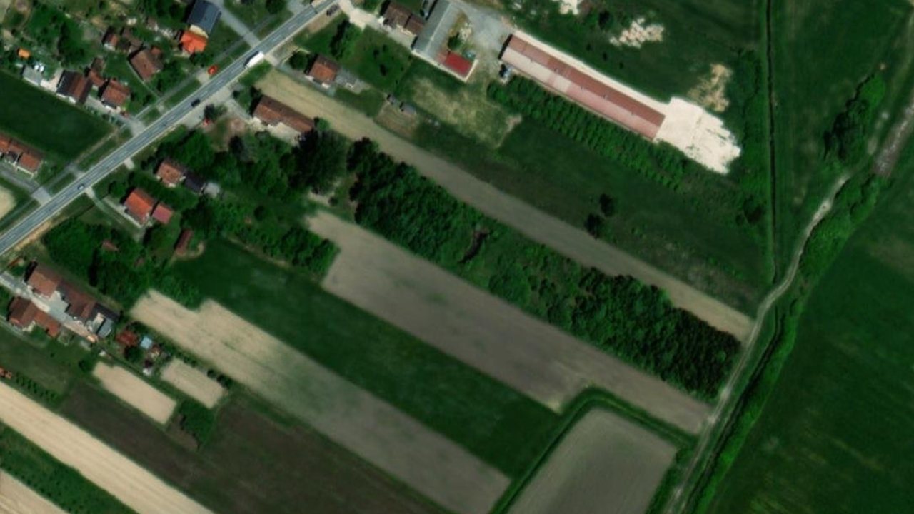 Land 4639 m2, Podravska Slatina, parcel no. 366/2 - satellite image of the parcel