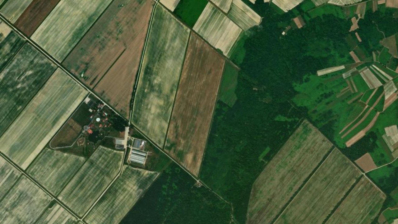 Land 169577 m2, Kupinec, parcel no. 6738/2 - satellite image of the parcel