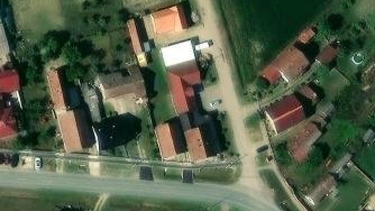 Haus 515 m2, Cerna, Parzelle Nr. 1120/1 - Satellitenbild der Parzelle