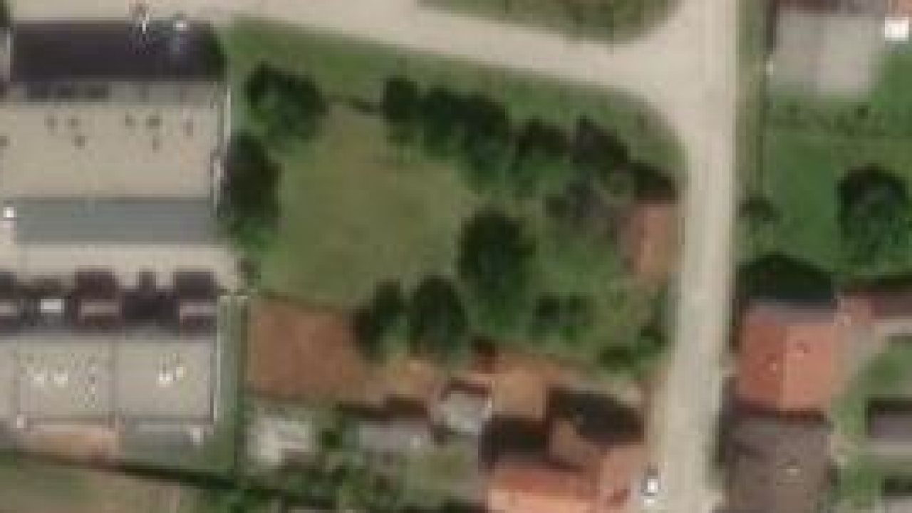 Haus 1220 m2, Nedelisce, Parzelle Nr. 28 - Satellitenbild der Parzelle