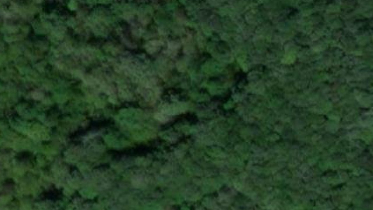 Grundstück 1601 m2, Spisic Bukovica, Parzelle Nr. 2593/4 - Satellitenbild der Parzelle