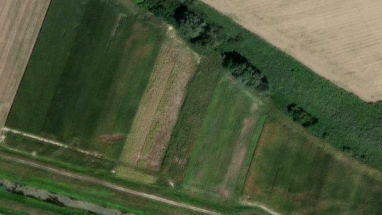 Zemljiste 3404 m2, Vaska, k.c. 104/1 - satelitska snimka cestice