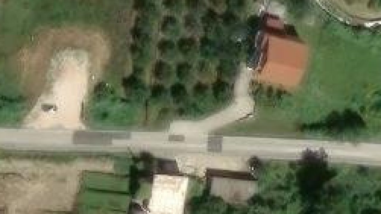 Zemljiste 234 m2, Tugare, k.c. 4037/2 - satelitska snimka cestice