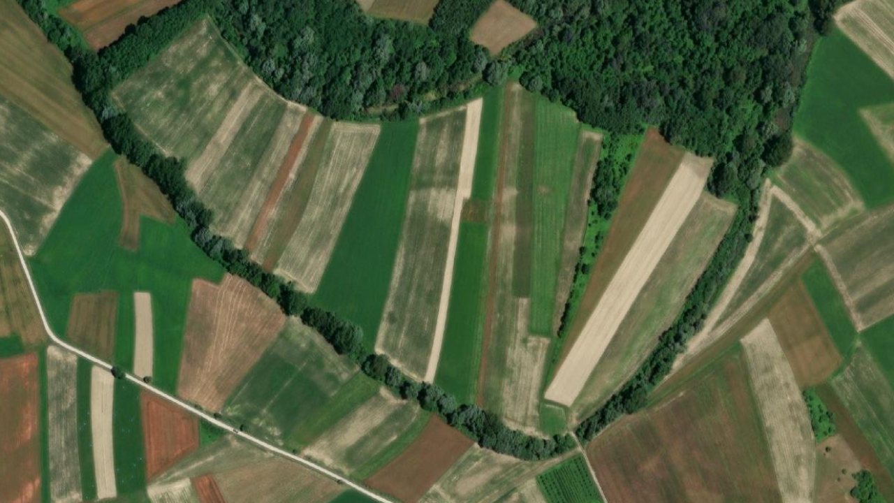 Zemljiste 3496 m2, Hlebine, k.c. 5509 - satelitska snimka cestice