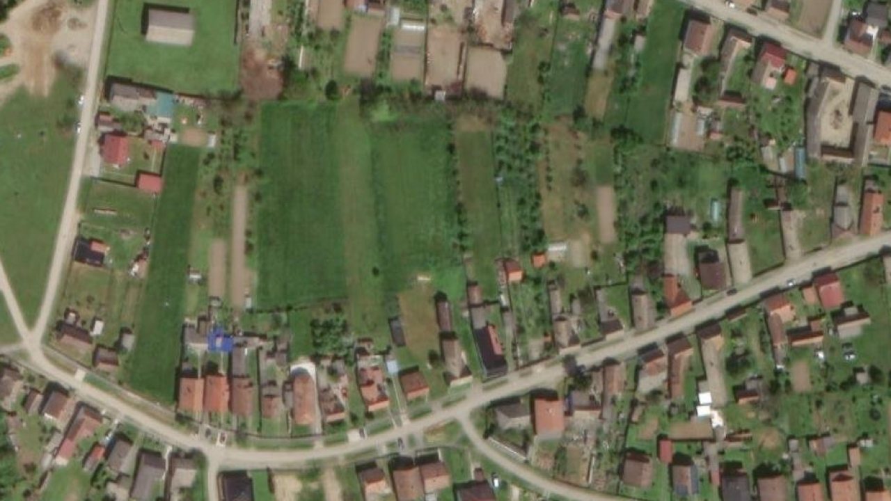 Zemljiste 1800 m2, Bistrinci, k.c. 247 - satelitska snimka cestice