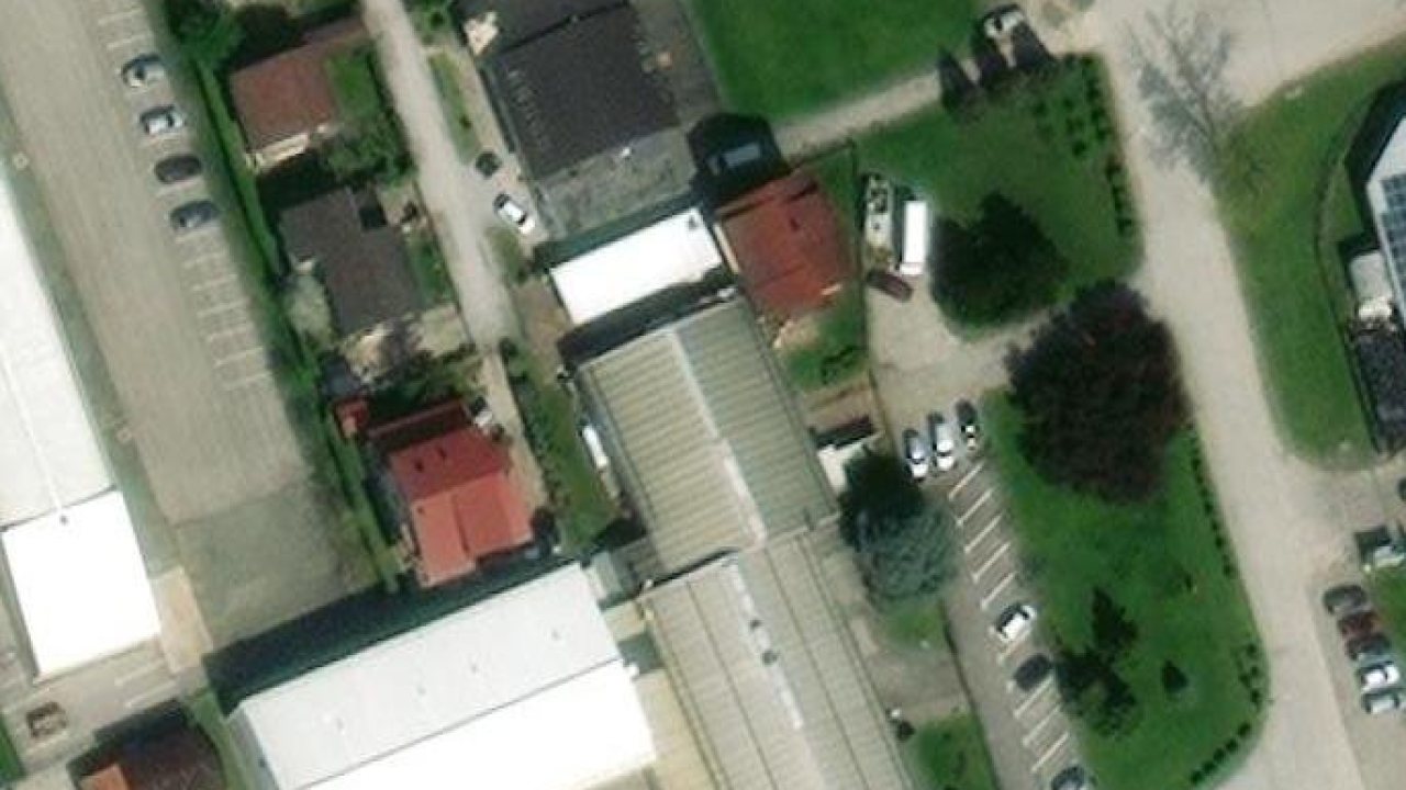 Commercial premises 1198 m2, Rakitje, parcel no. 491/1 - satellite image of the parcel