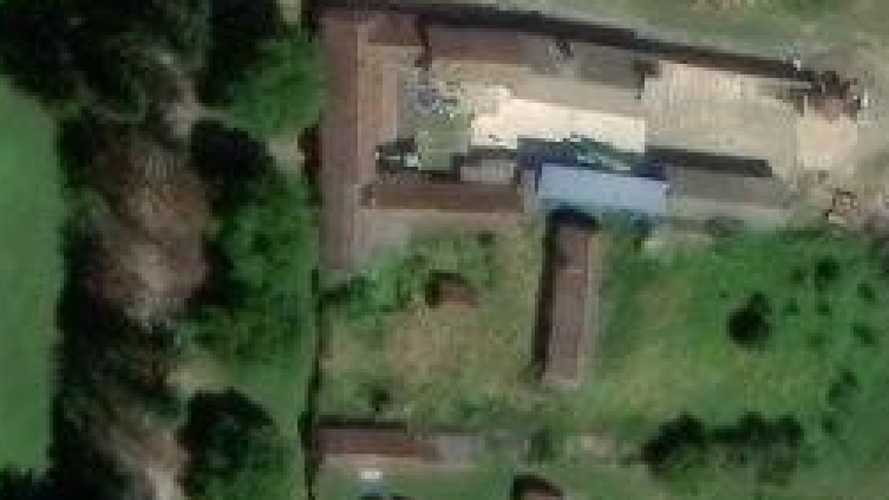 Haus 439 m2, Dubovik, Parzelle Nr. 4004/1 - Satellitenbild der Parzelle
