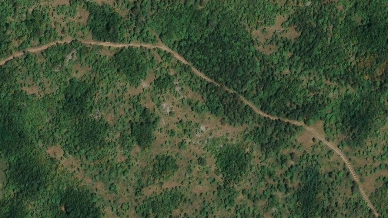 Grundstück 7133 m2, Roc, Parzelle Nr. 12211 - Satellitenbild der Parzelle